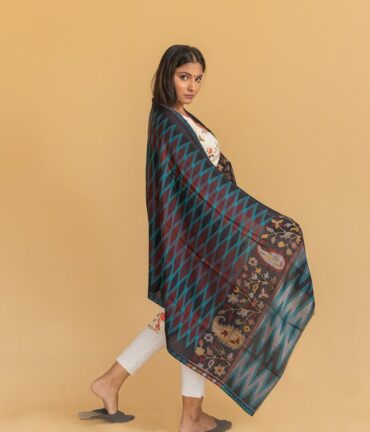 Pure Pashmina Full Kani Stole | Black Pashmina Stole Online | Kashmiri Stoles Online - Luxury Pashmina