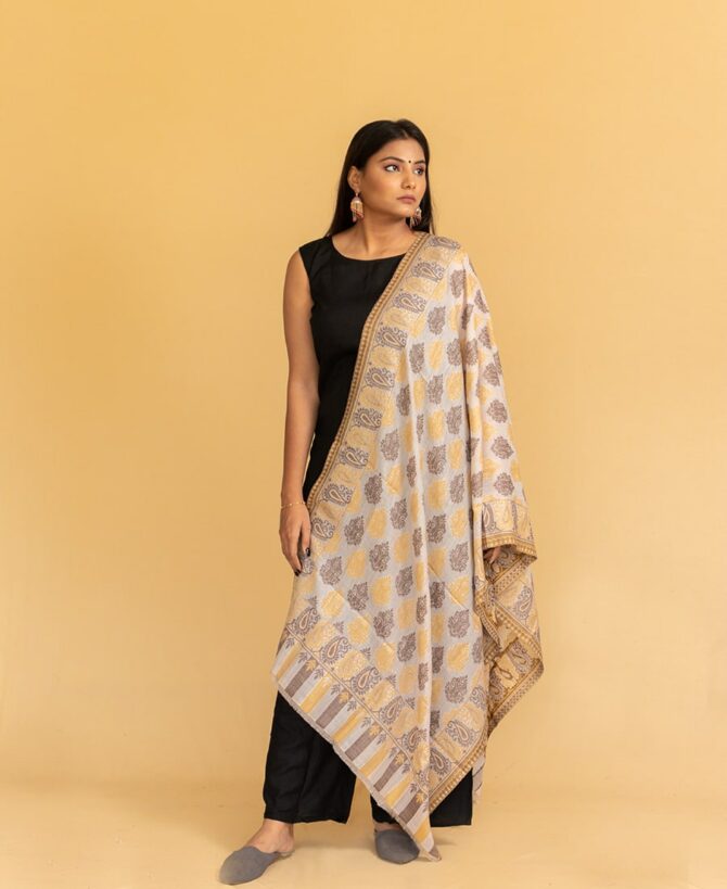 Pure Pashmina Full Kani Stole | White Floral Pashmina Stole Online | Kashmiri Stoles Online - Luxury Pashmina