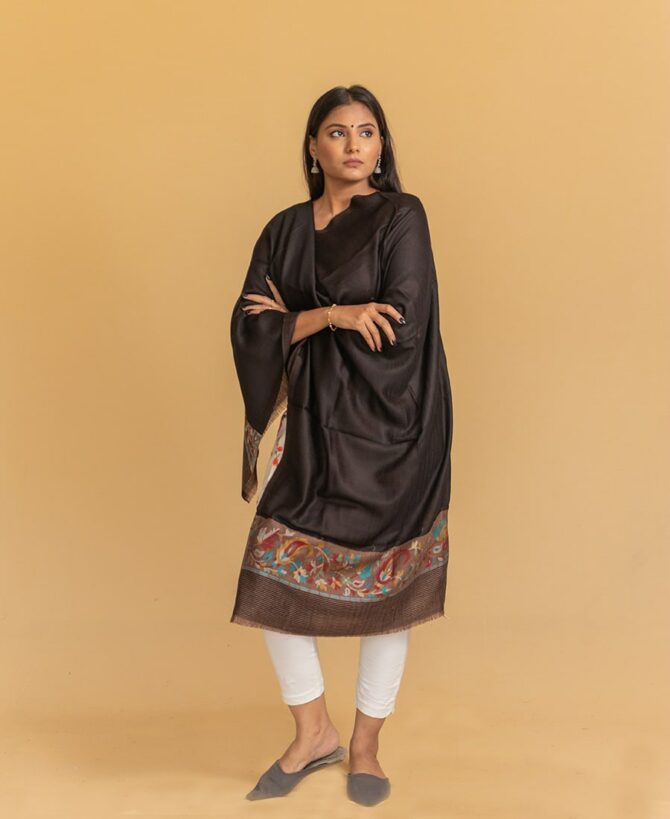 Pure Pashmina Stole with Kani Work Border | Black Pashmina Stole Online | Best Kashmiri Stoles Online - Luxury Pashmina